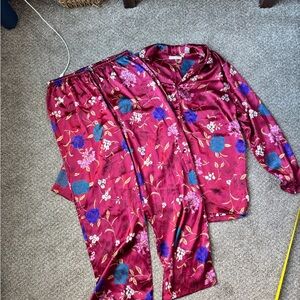 Floral Satin Pajama Set in Red and Blue